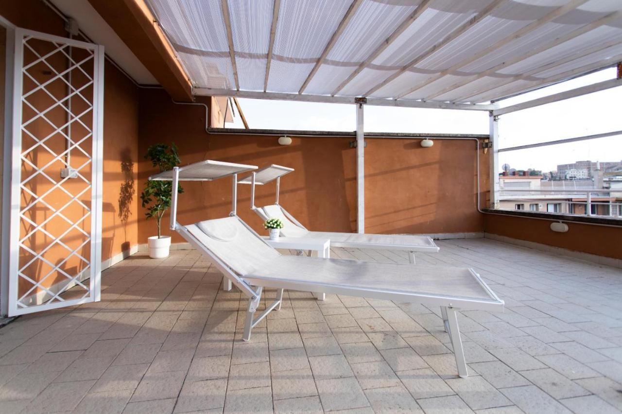 Apartmán Casa Aurora - Terrazza Con Vista San Pietro Řím Exteriér fotografie